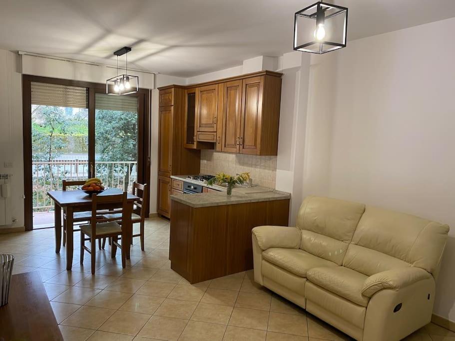 Appartamento A Torgiano Centro Екстер'єр фото