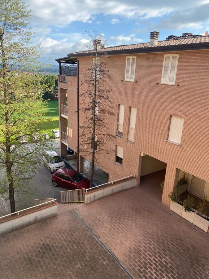 Appartamento A Torgiano Centro Екстер'єр фото